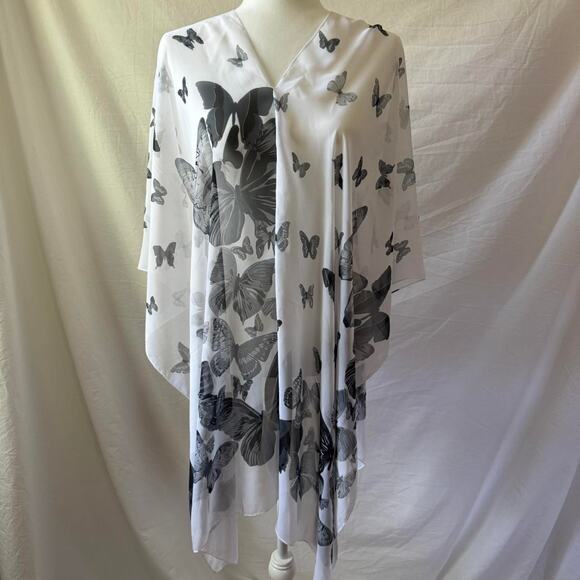 Butterfly print sheer draped poncho - Picture 1 of 5